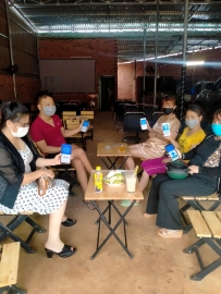 Đa dạng hình thức tuyên truyền phòng chống dịch bệnh Covid-19 của các cấp Hội LHPN huyện Phú Riềng