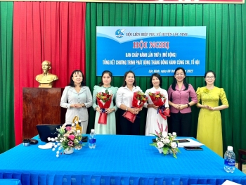 Hội LHPN huyện Lộc Ninh tổ chức hội nghị Ban chấp hành  lần thứ 5 (mở rộng), tổng kết tháng đồng hành cùng chi, tổ Hội