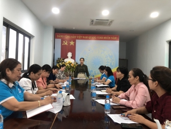 Hội LHPN huyện Phú Riềng họp giao ban Quý I năm 2023 với các cơ sở Hội