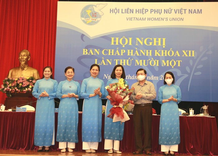 Bà Nguyễn Thị Minh Hương được bầu giữ chức Phó Chủ tịch Hội LHPN Việt Nam